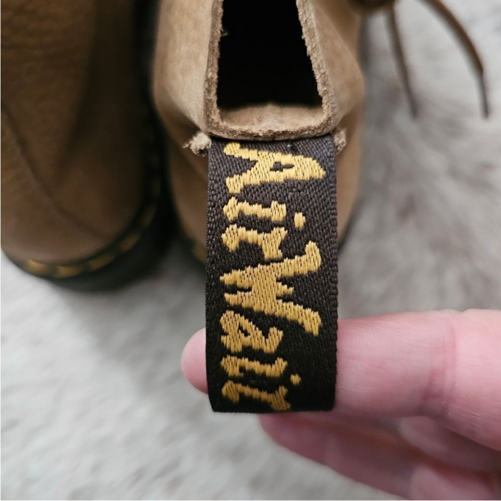Dr. Martens 101 Tumbled Nubuck Leather Ankle Boots Women's Size 8 NEW - Picture 15 of 16